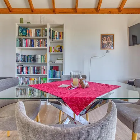 Nyaraló Casa Mesigresi *